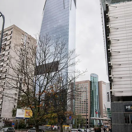 Center Modern Flat With Skyline View -15th Floor! #smart Tv #fast Wi-fi #metro Apartment
